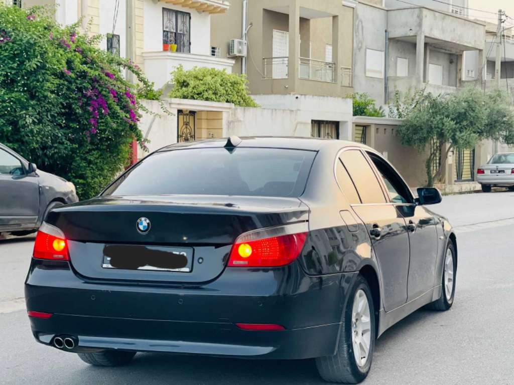 BMW E60 