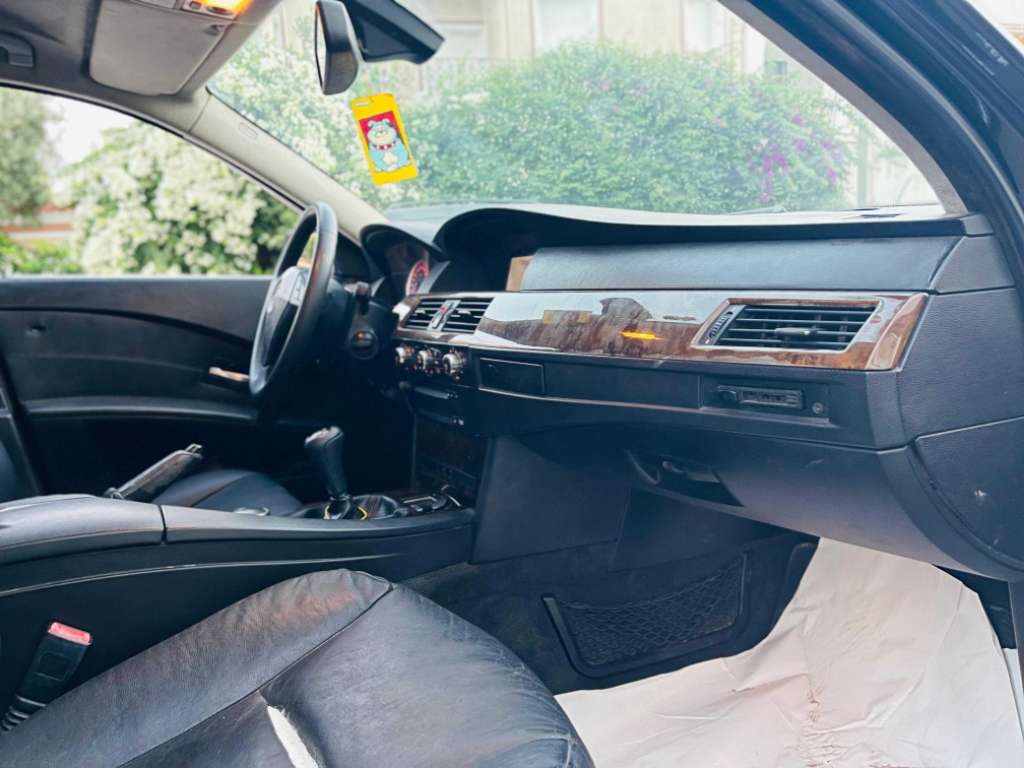 BMW E60 