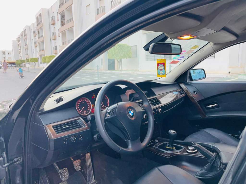 BMW E60 