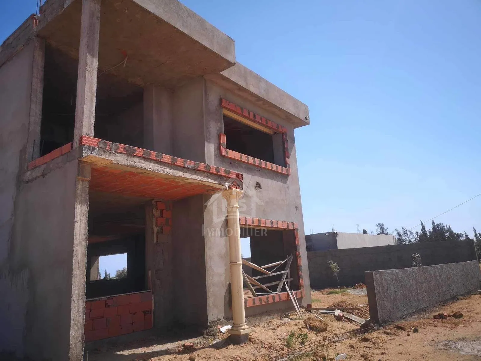 Villa S+4 encours de construction à vendre à Korba 51355351