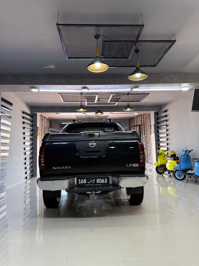 Nissan navara LE