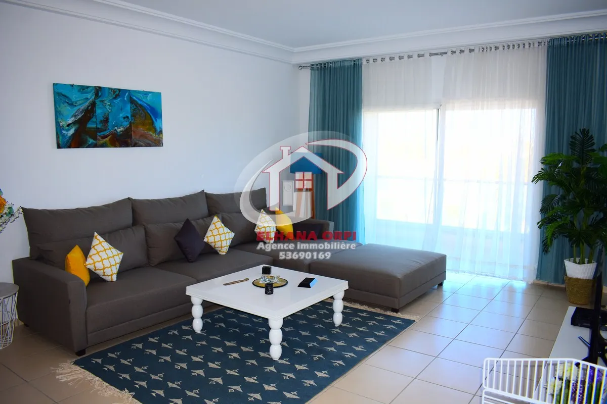 a louer pour l’année scolaire appartement luxueux vue sur mer