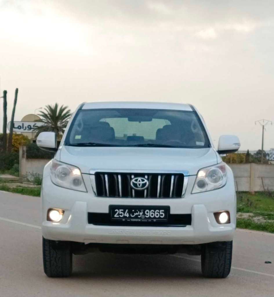 🔔  Toyota prado TXL 3.0L 7 places
