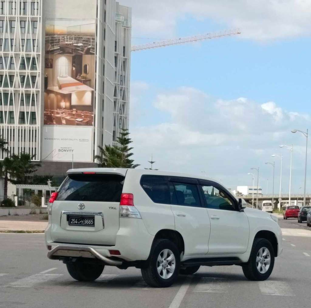 🔔  Toyota prado TXL 3.0L 7 places
