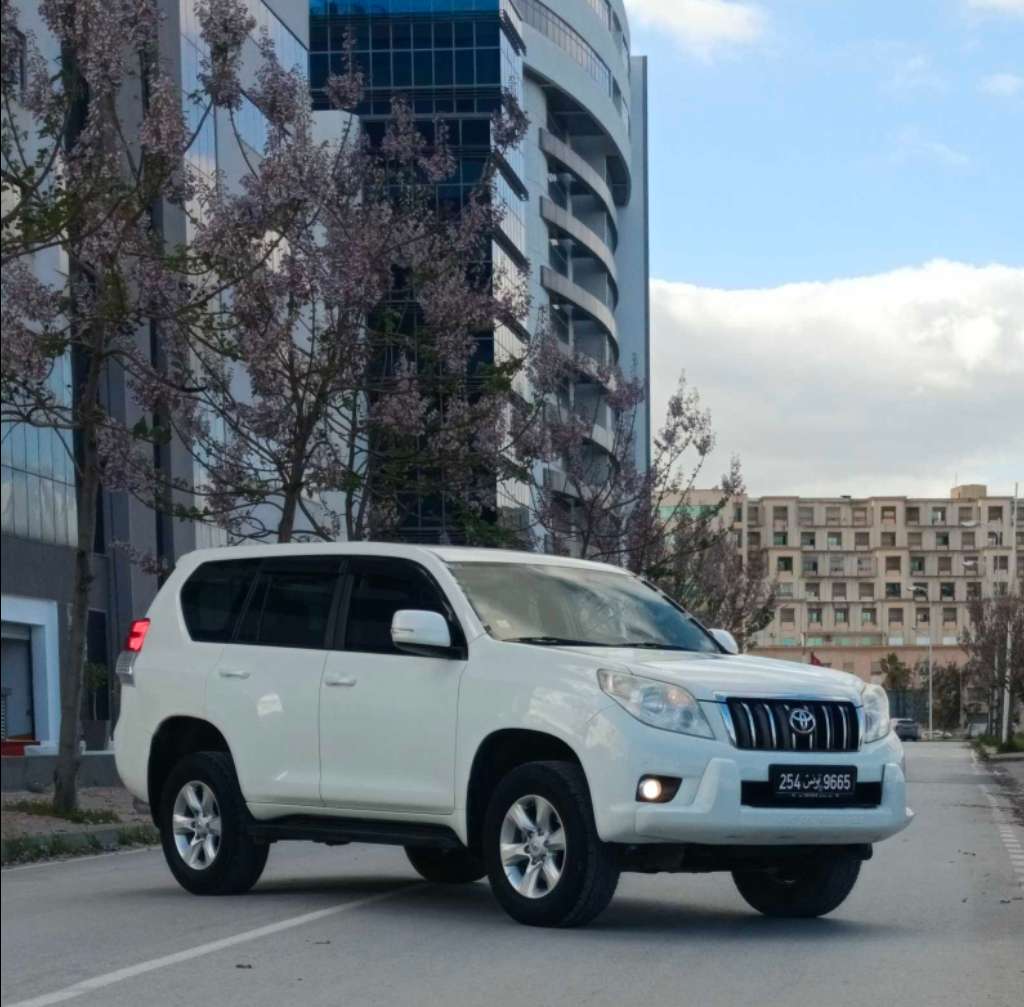 🔔  Toyota prado TXL 3.0L 7 places
