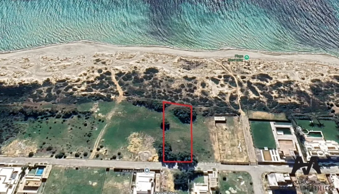 Terrain Pieds dans l'Eau de 917 m² à Jinène Béni Khiar