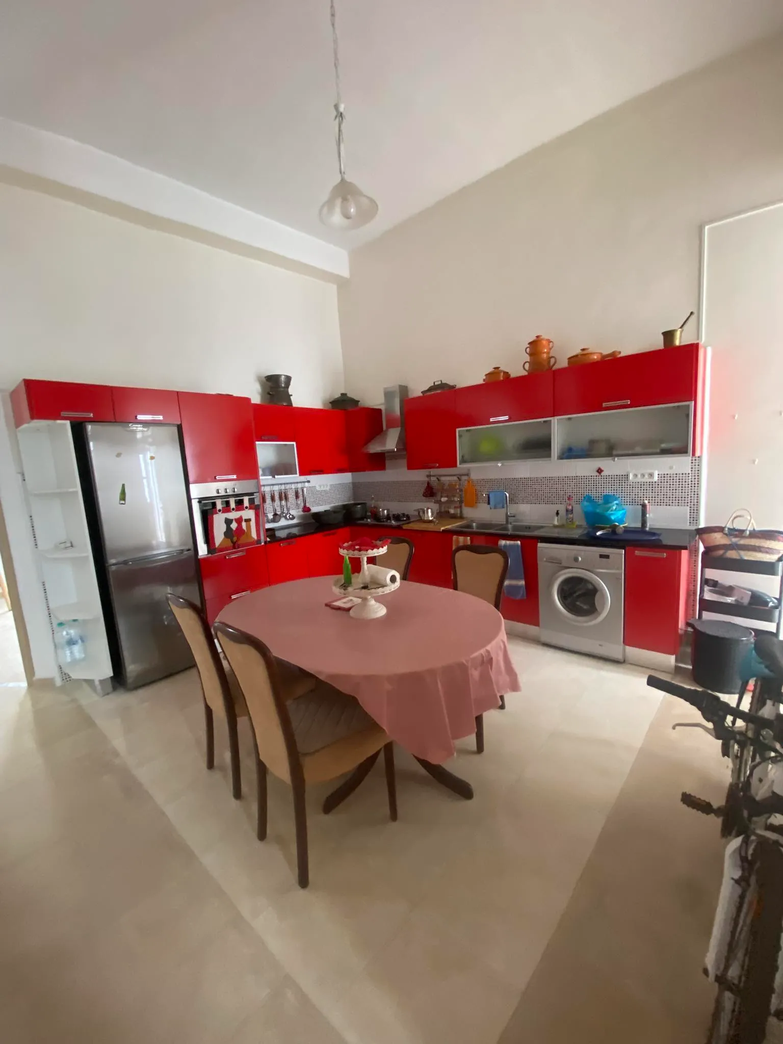 A vendre une maison S+3 a Hammam lif