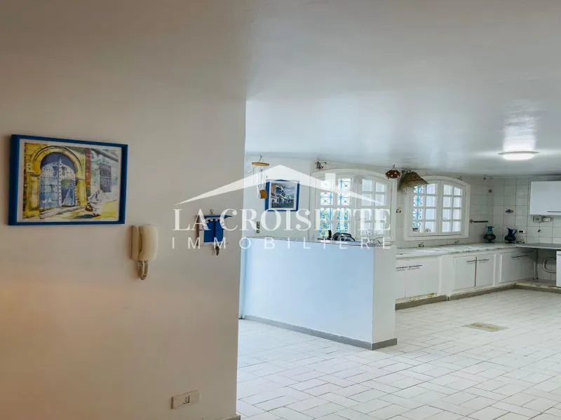 Rez-de-chaussée de villa meublé s2 avec jardin à Sidi Bou Said ZRCL0324