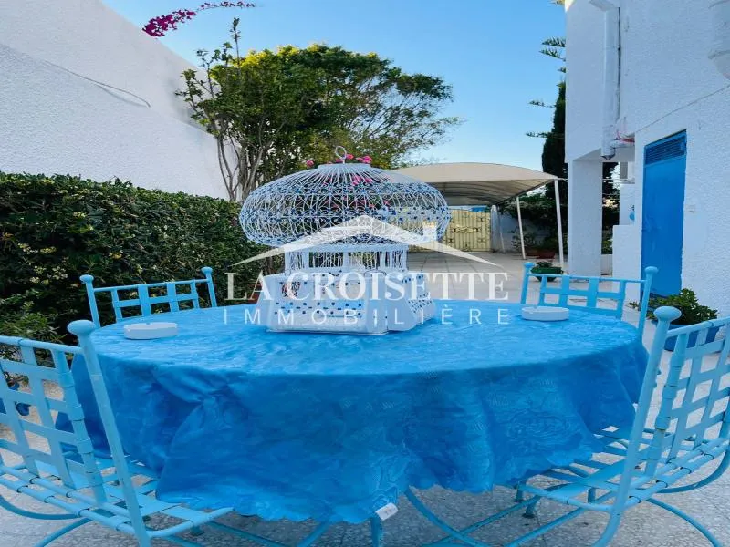 Rez-de-chaussée de villa meublé s2 avec jardin à Sidi Bou Said ZRCL0324