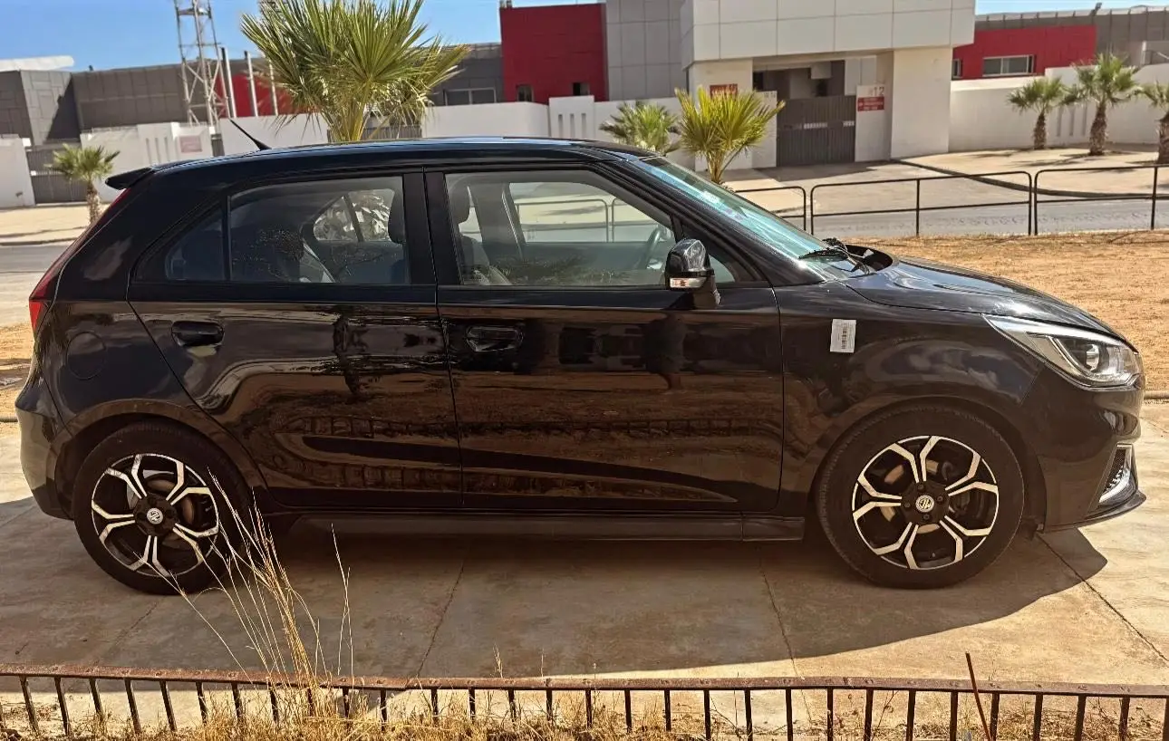 MG 3 boîte automatique 