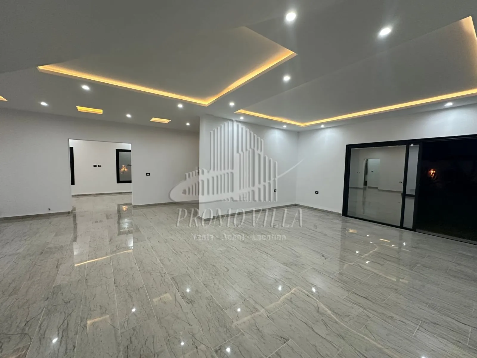 villa de style arabesque Superficie terrain : 630m²