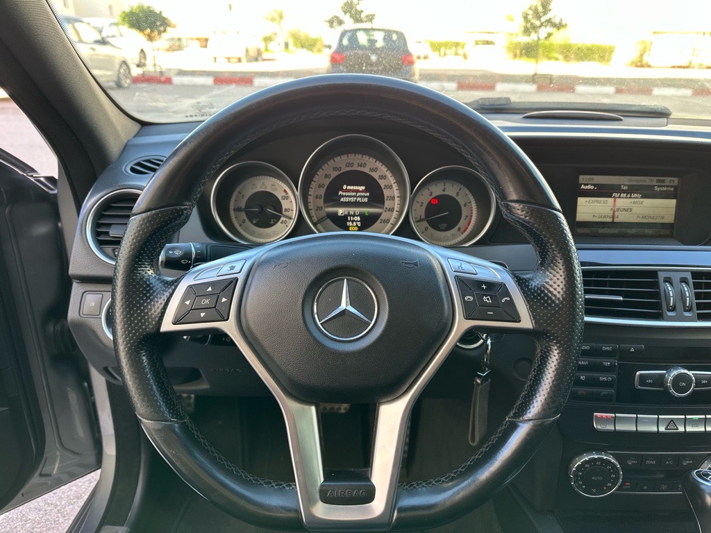 Mercedes c180 restylé phase 2 kit Amg 