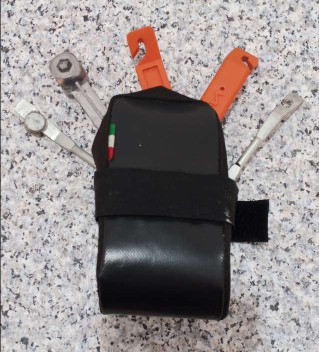 Kit d'outils de réparation vélo