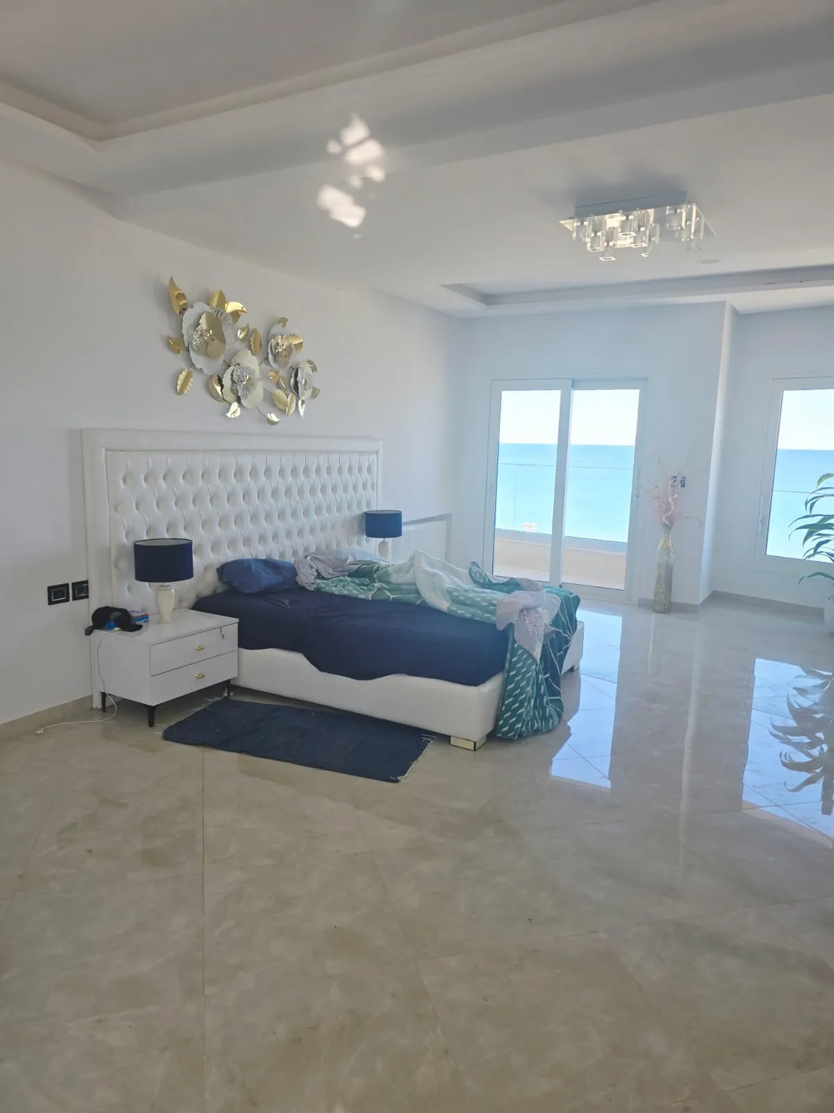 đAppartement S+3 Pieds Dans L'eau En Vente Ă Chott Mariem