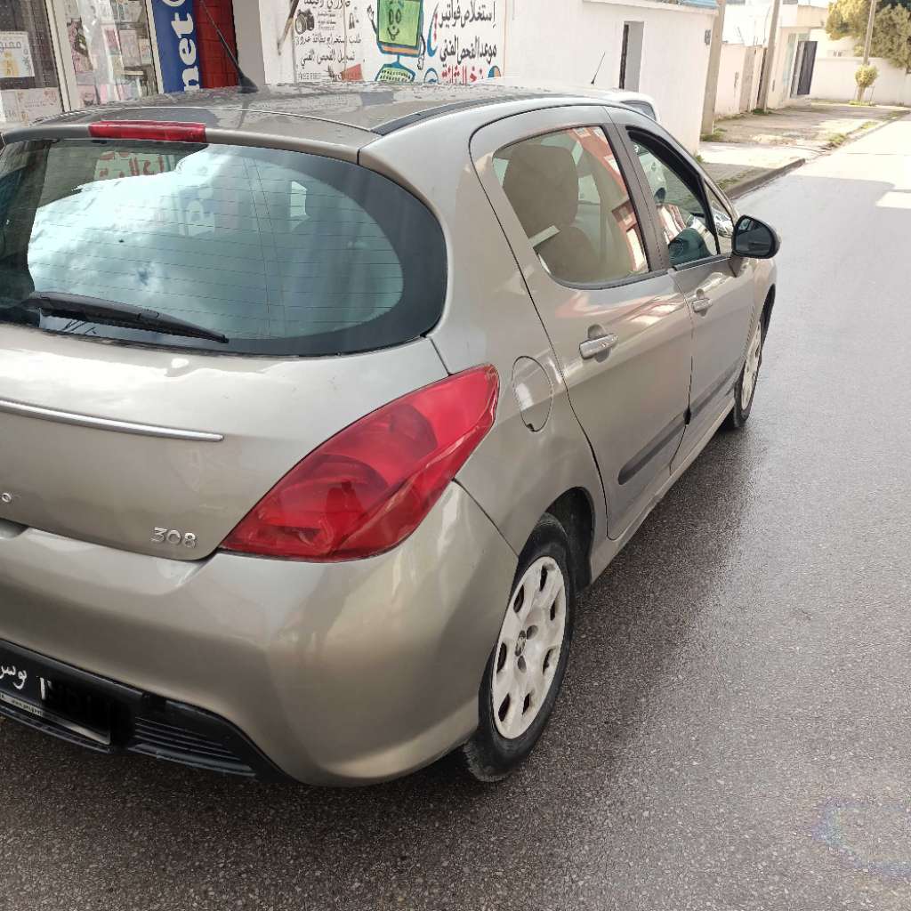Peugeot 308