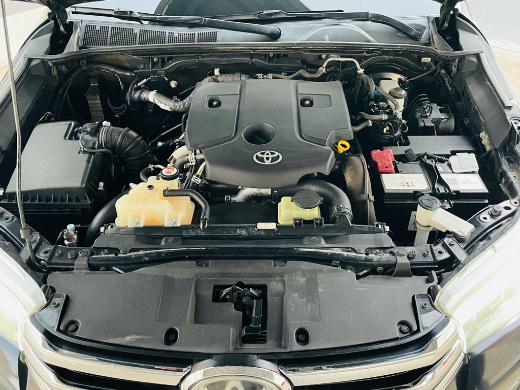 TOYOTA HILUX INVINCIBLE 🖤🖤🇩🇪🇩🇪