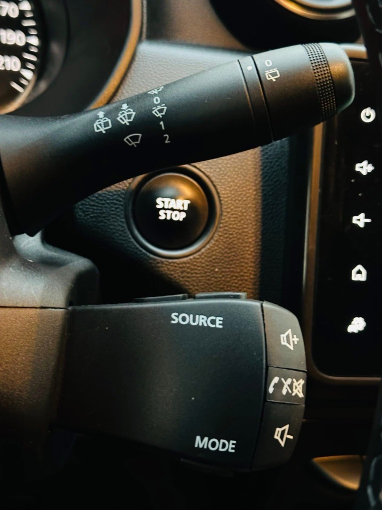 DACIA DUSTER FACELIFT FIN SERIE