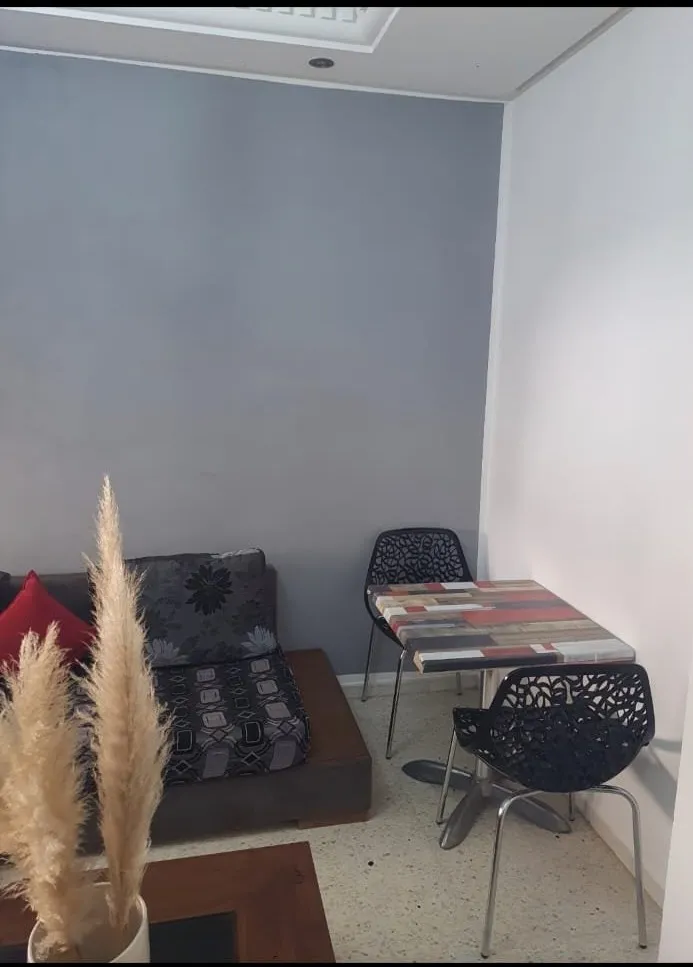  S+1 meublé situé Manar 1 