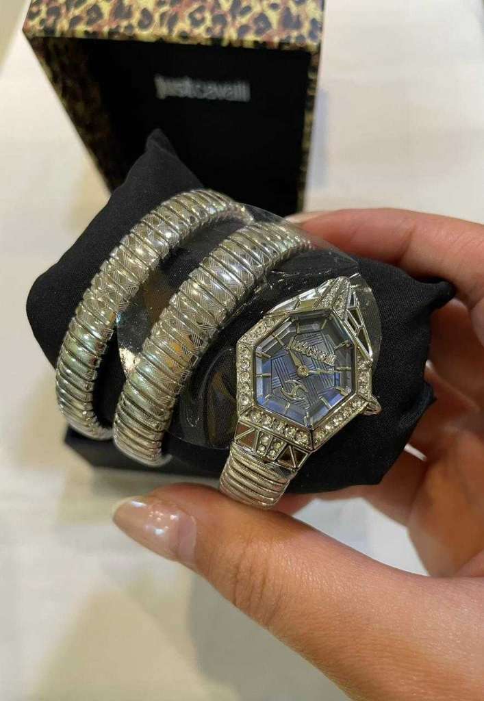 A vendre montre pour femmes