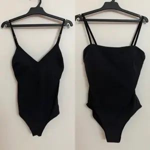 2 maillots noirs OYSHO
