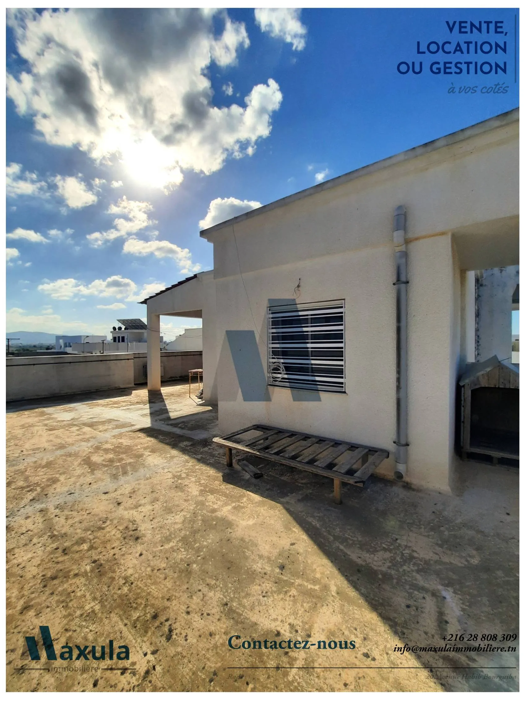 À VENDRE MAISON EN DUPLEX S+3 À RADES MELIANE 2