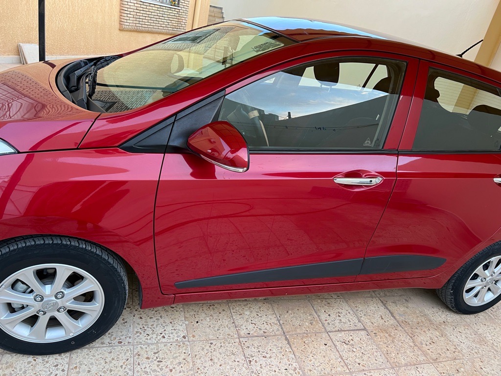 Grand i10