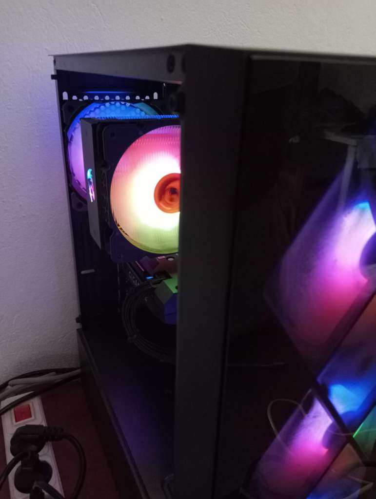 FORSA pc gamer