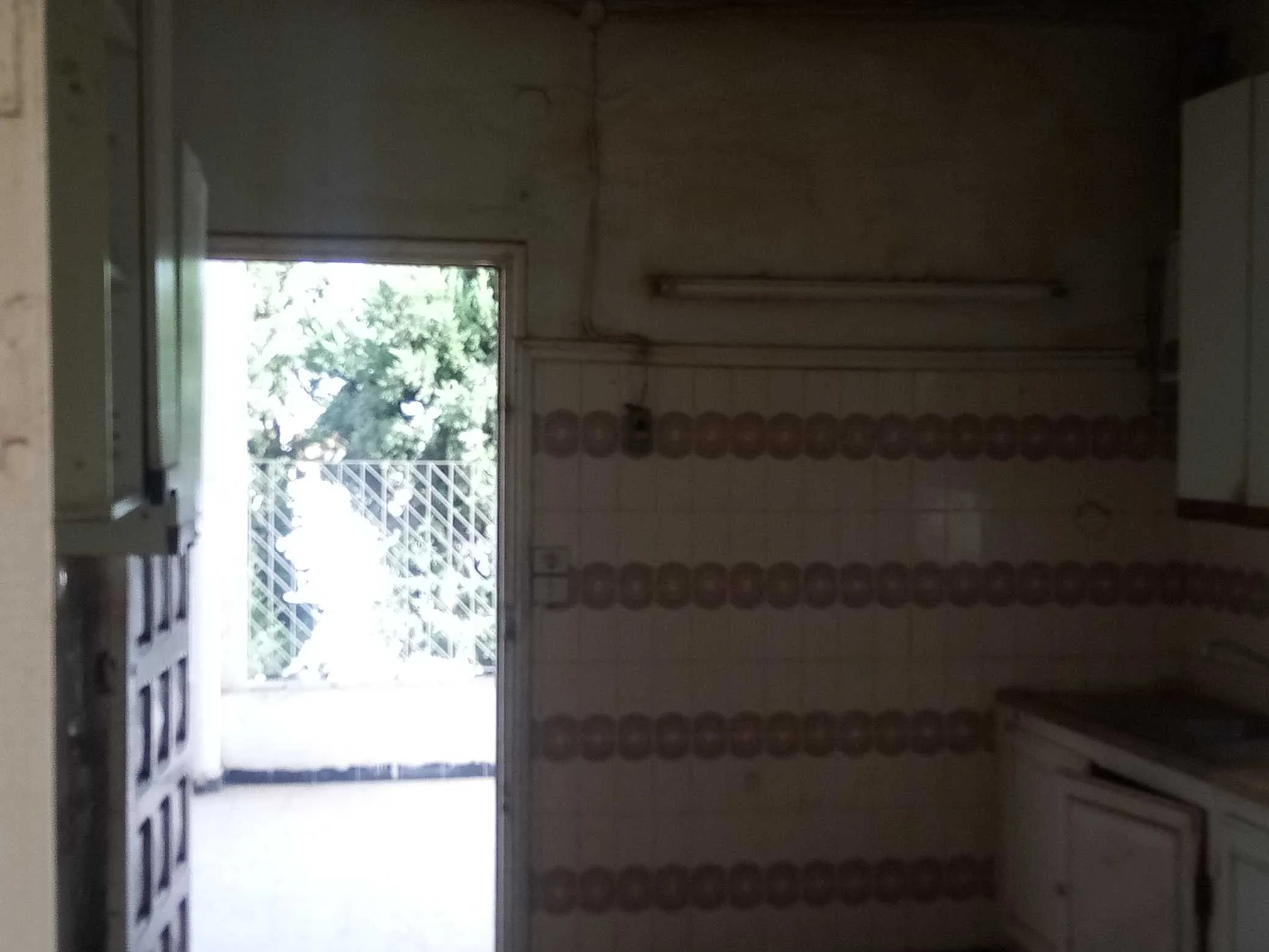 Maison S+3 à vendre à bardo