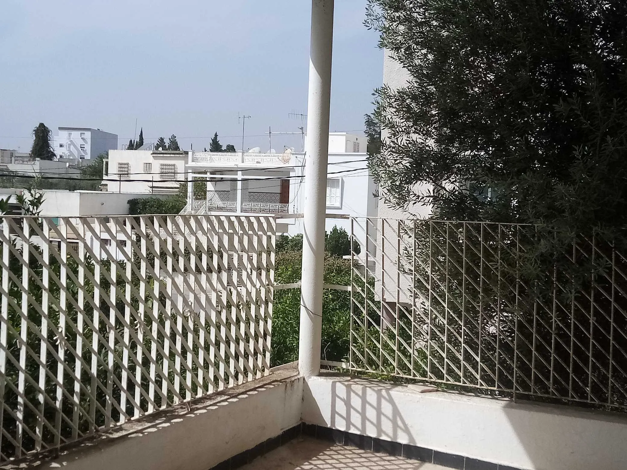 Maison S+3 à vendre à bardo