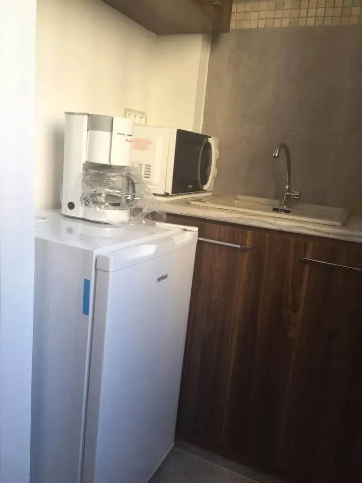 coquette bureau a manar 2