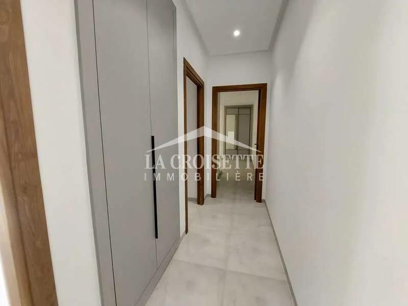 Appartement s2 à La Soukra MAL1273