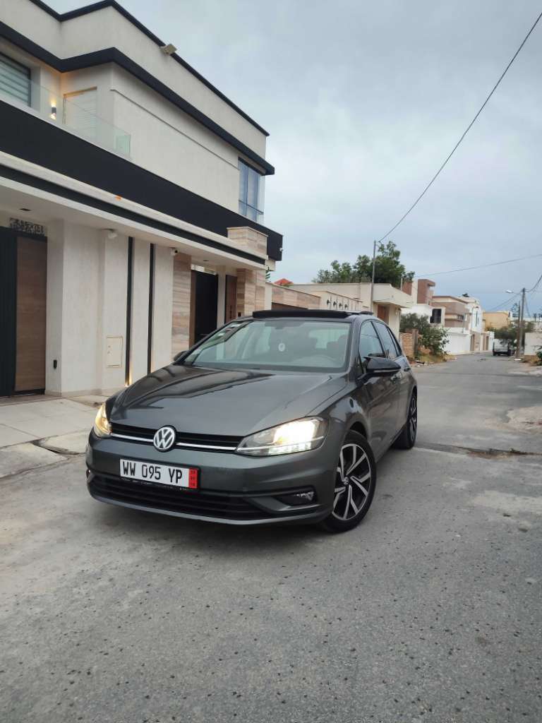 GOLF 7.5 RESTYLÉ