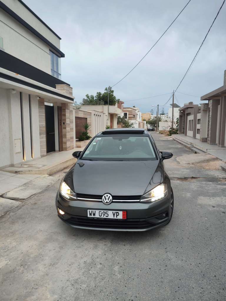 GOLF 7.5 RESTYLÉ
