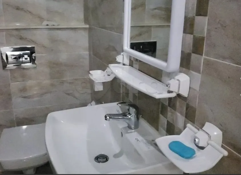 Location S1 meublé à Cité Les Palmiers 