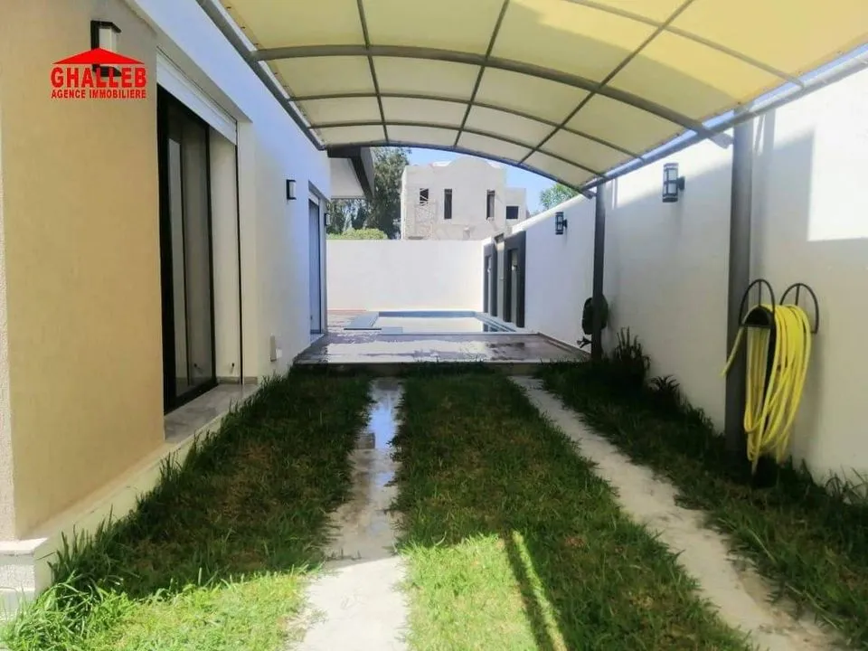 villa chraf avec piscine 29730412