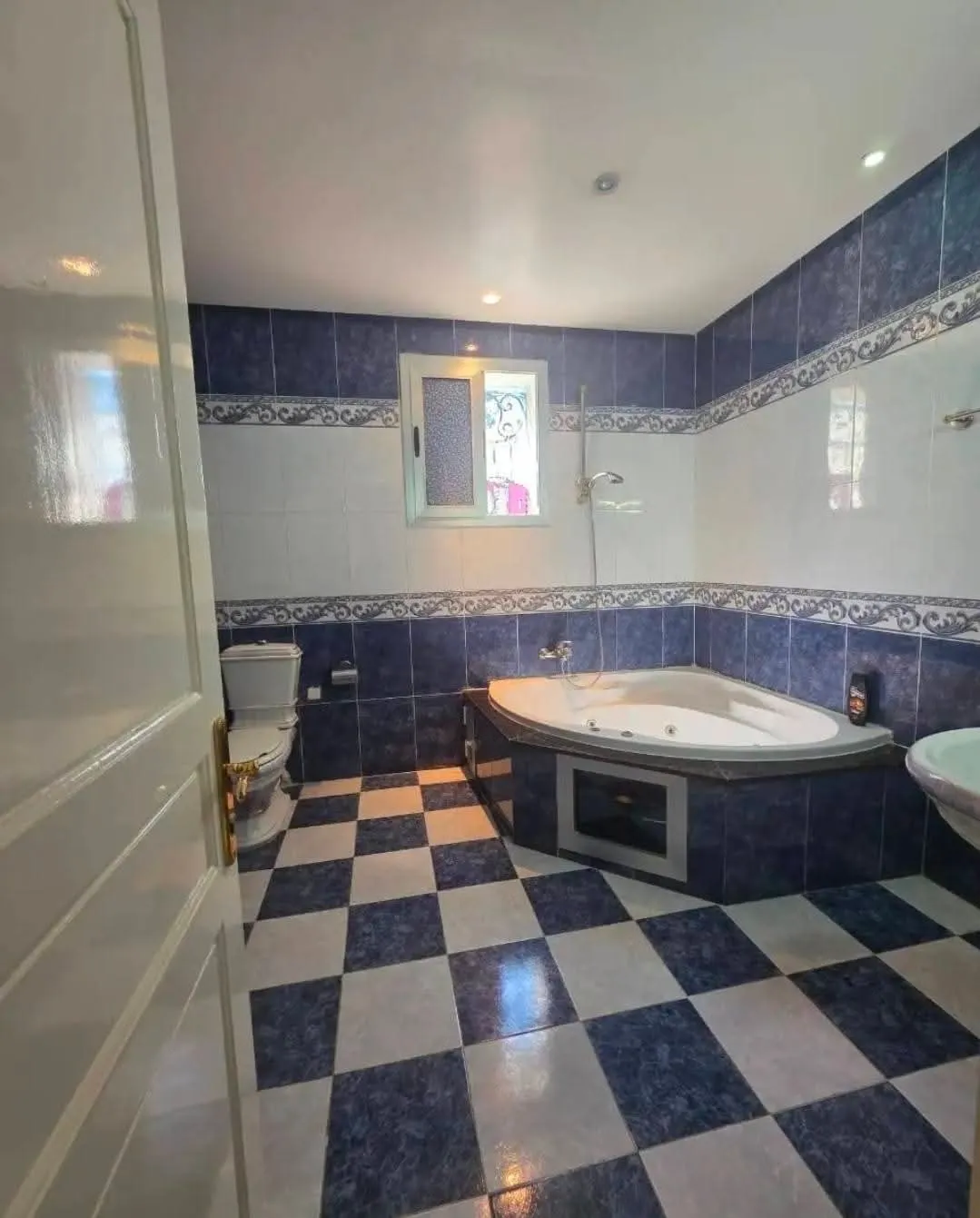 VILLA À VENDRE – Khezama Est, Sousse