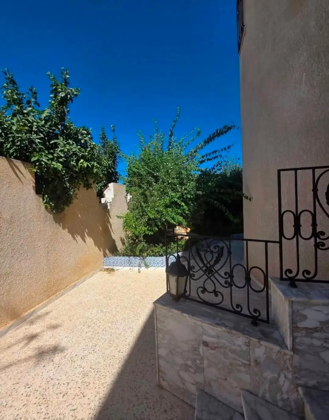 VILLA À VENDRE – Khezama Est, Sousse