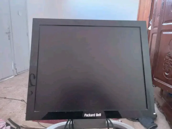 Ecran pc packardbell