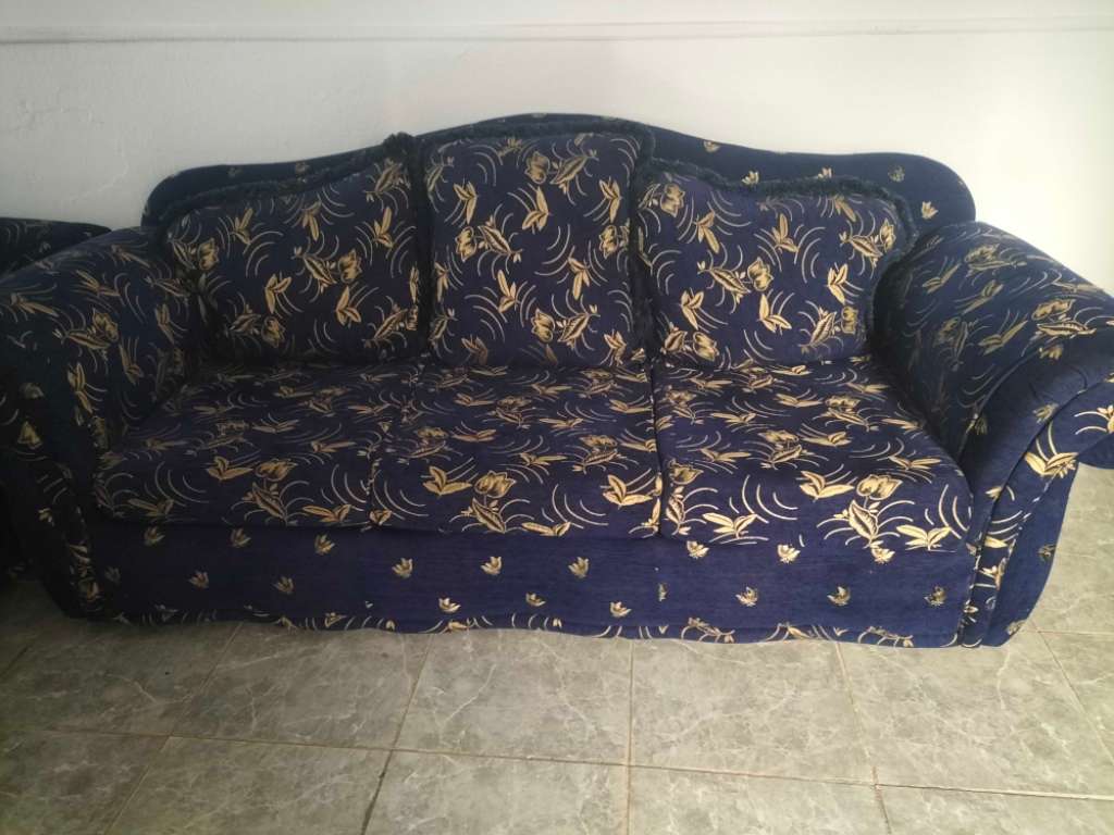 Salon a vendre 7plase
