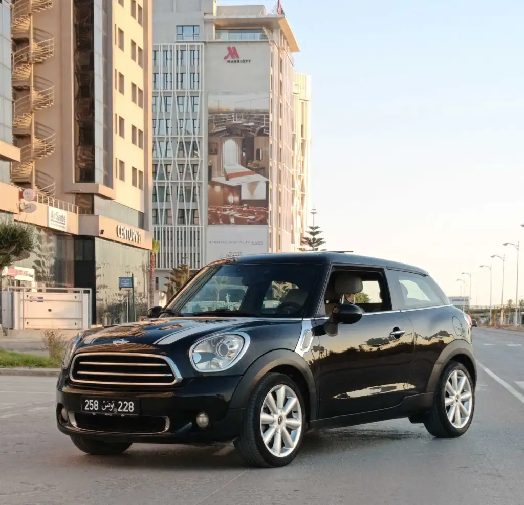 MINI COOPER  PACEMAN
