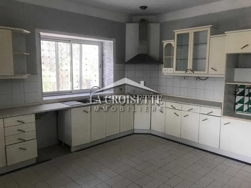 Villa s5 à La Soukra MVL0075