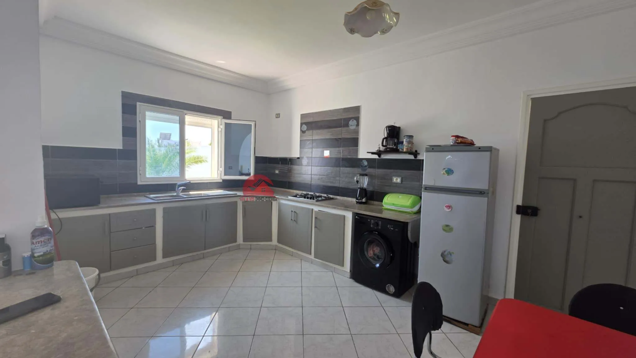 Villa S 2 avec piscine à vendre à Tezdaine Djerba ZA