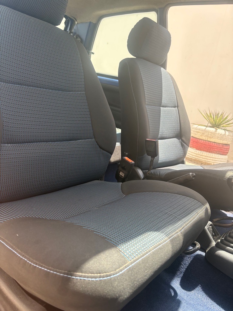 Peugeot 106