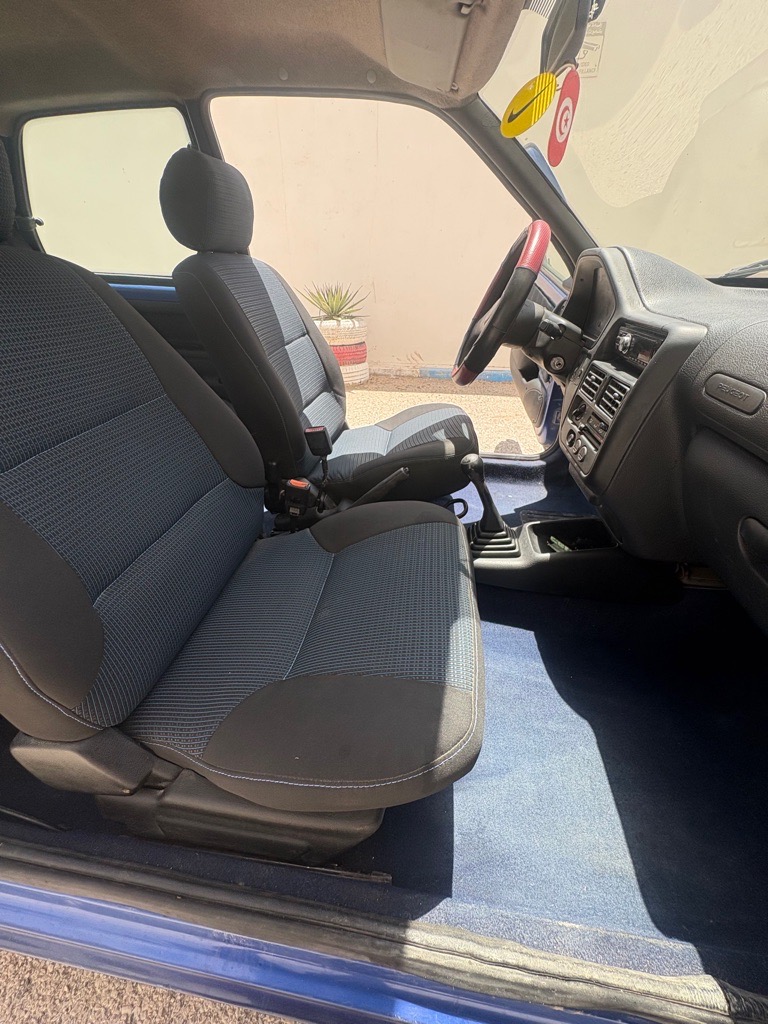 Peugeot 106