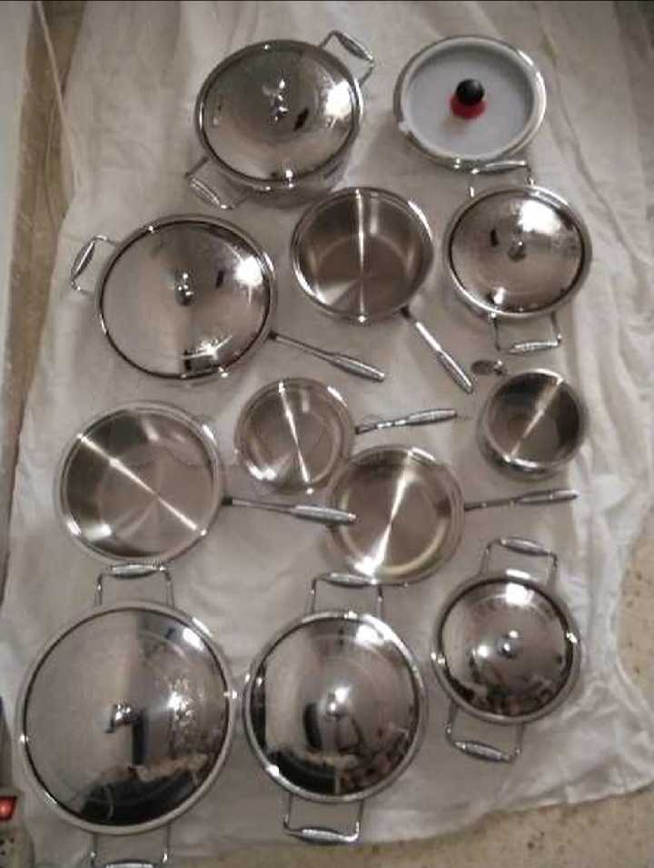 Service inox italien neuf jamais utilisé