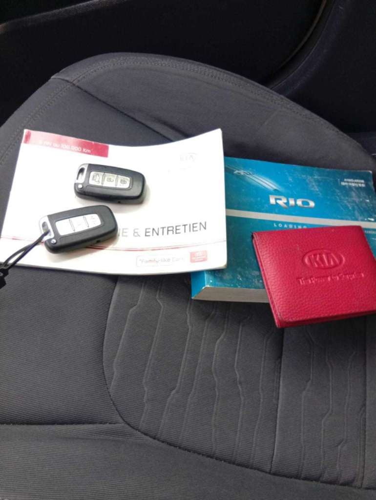 Kia Rio 1ère main 