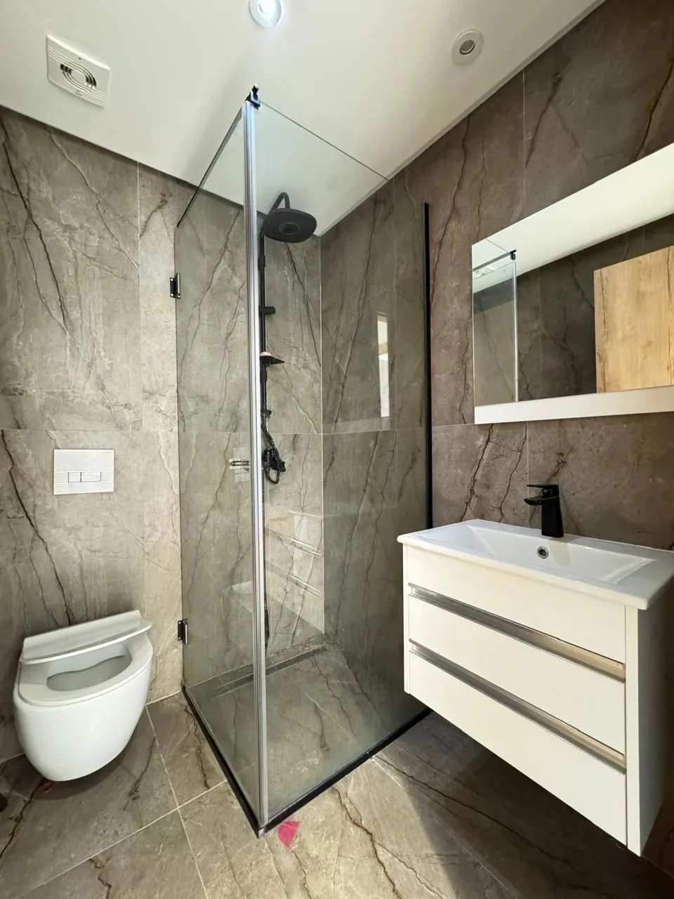 A Louer Appartement S+1 à Menzah 9C