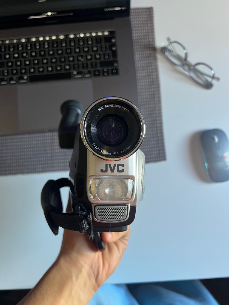 VHS jvc handycam EN MARCHE (super vhs) 