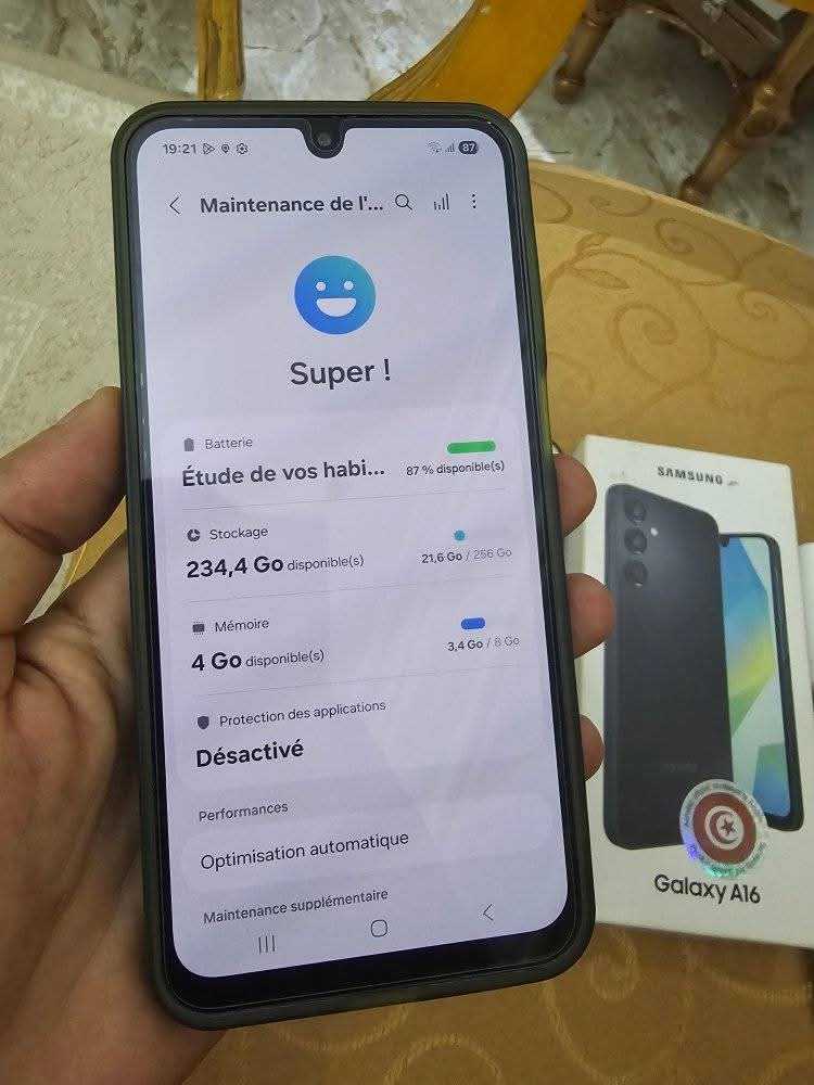 Samsung a16 ram 8g stockage 256g