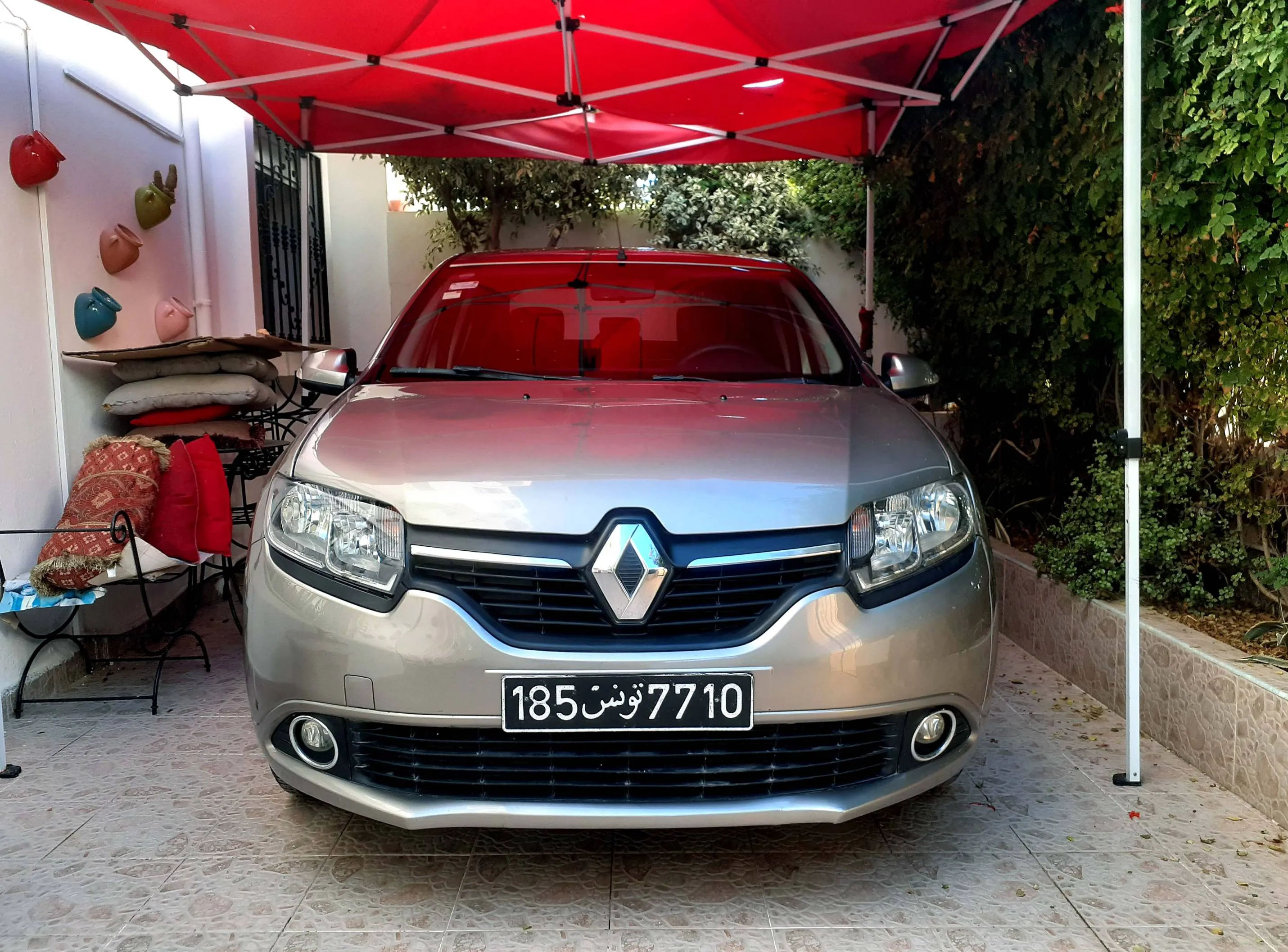 Renault symbol Élégance 100km première main tu 185